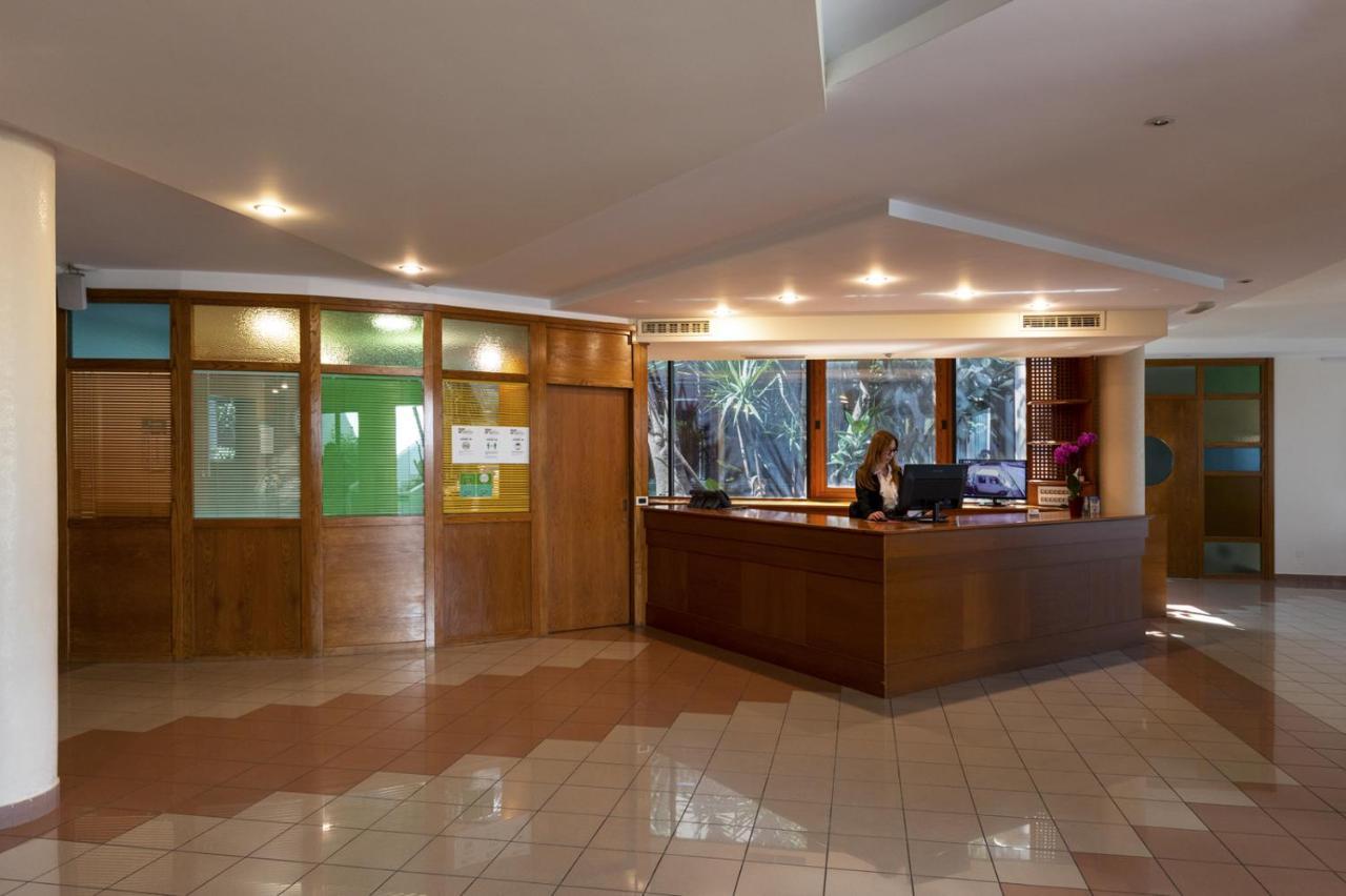Tursport Aparthotel Ταράντο Εξωτερικό φωτογραφία