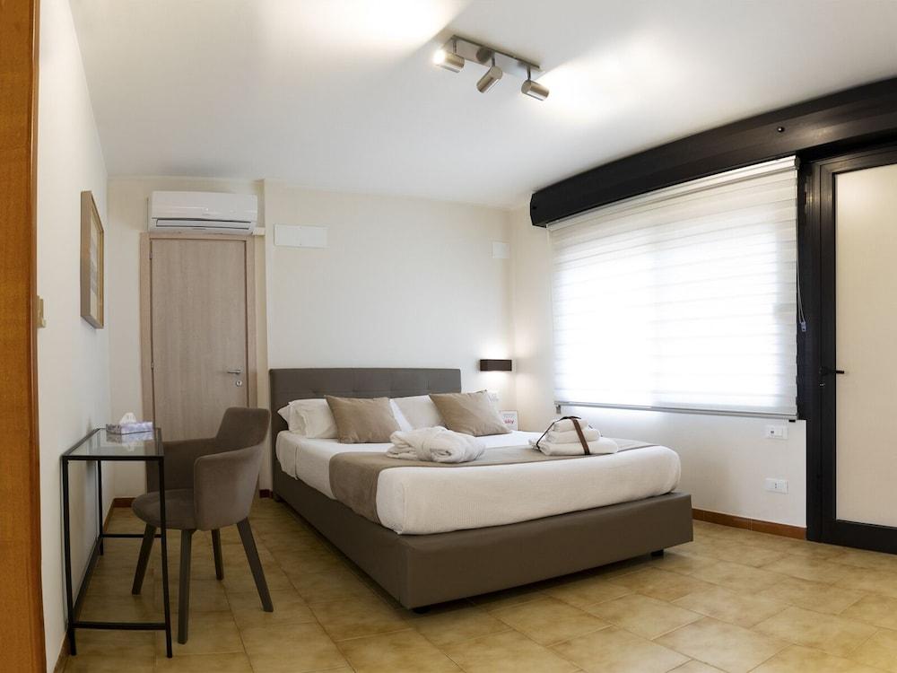 Tursport Aparthotel Ταράντο Εξωτερικό φωτογραφία
